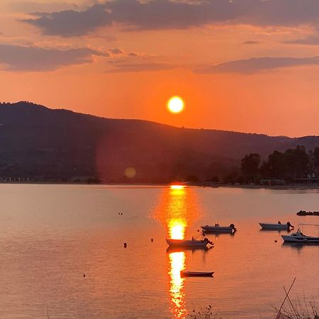 Villa Pelagia Paleros Екстериор снимка
